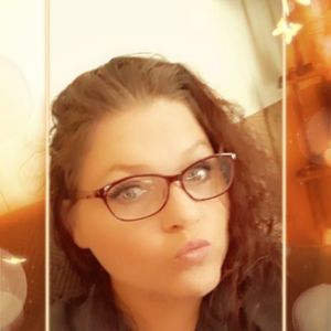 Meet your Posher, Alisha